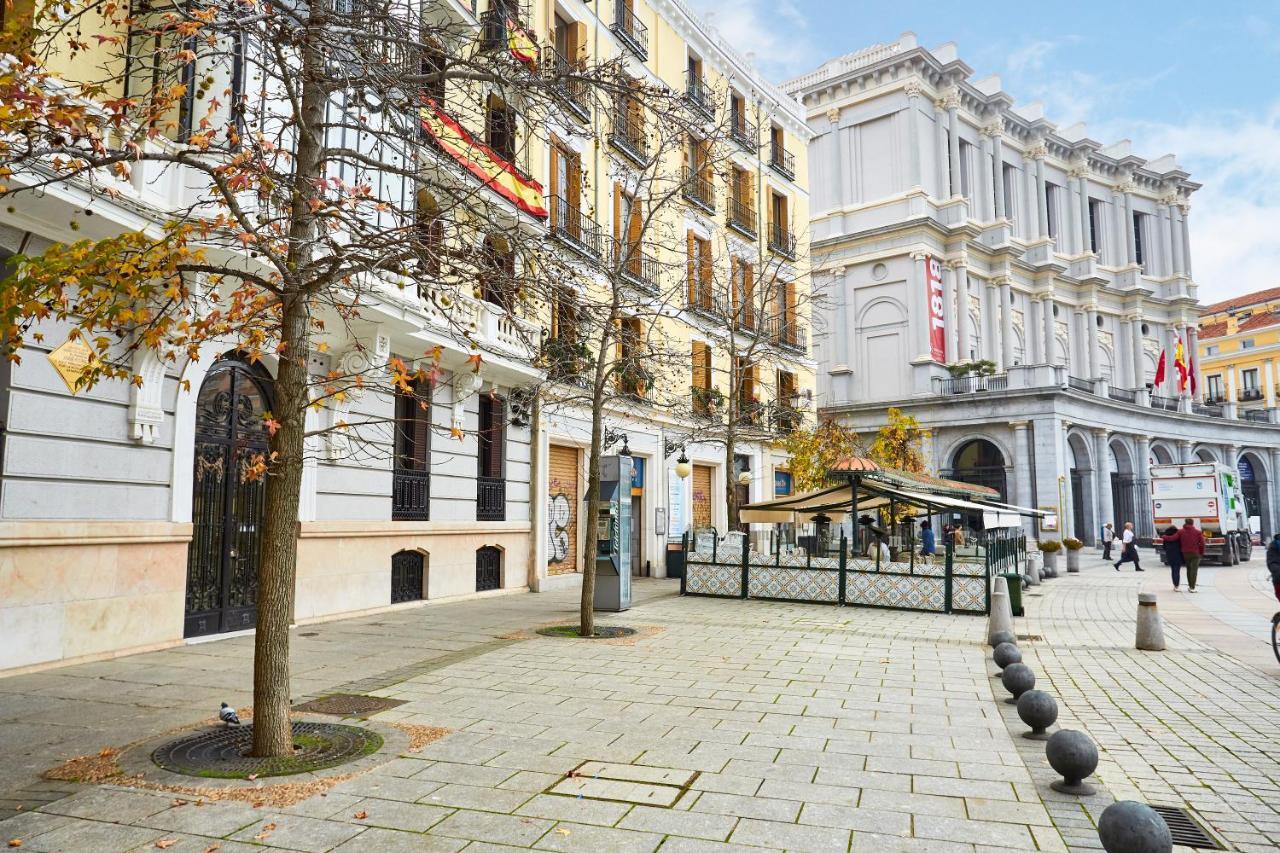 Leeways Apartment In Oriente Madrid Buitenkant foto